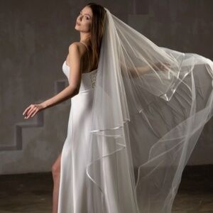 Satin Ribbon Edge Bridal Veil Light Ivory 79" Chapel Length Veil w/ Blusher 35"